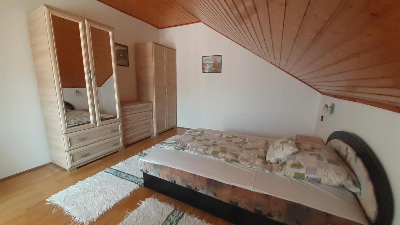 Patri Apartmanhaz Keszthely Exterior photo