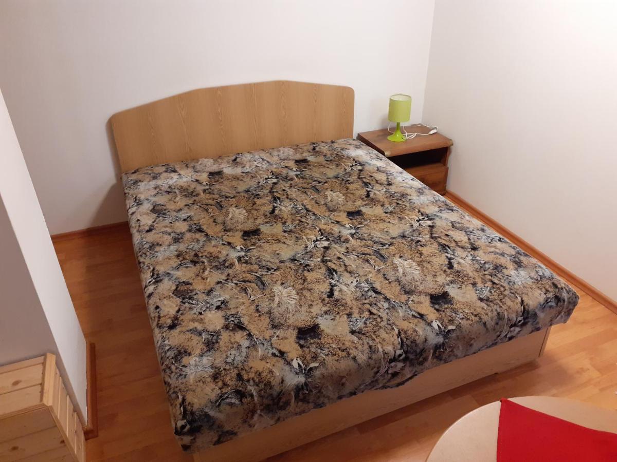 Patri Apartmanhaz Keszthely Exterior photo